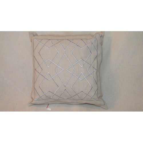 Coussin en toile col.beige avec losange brodé gris, dim.45x45cm, Pierre Frey