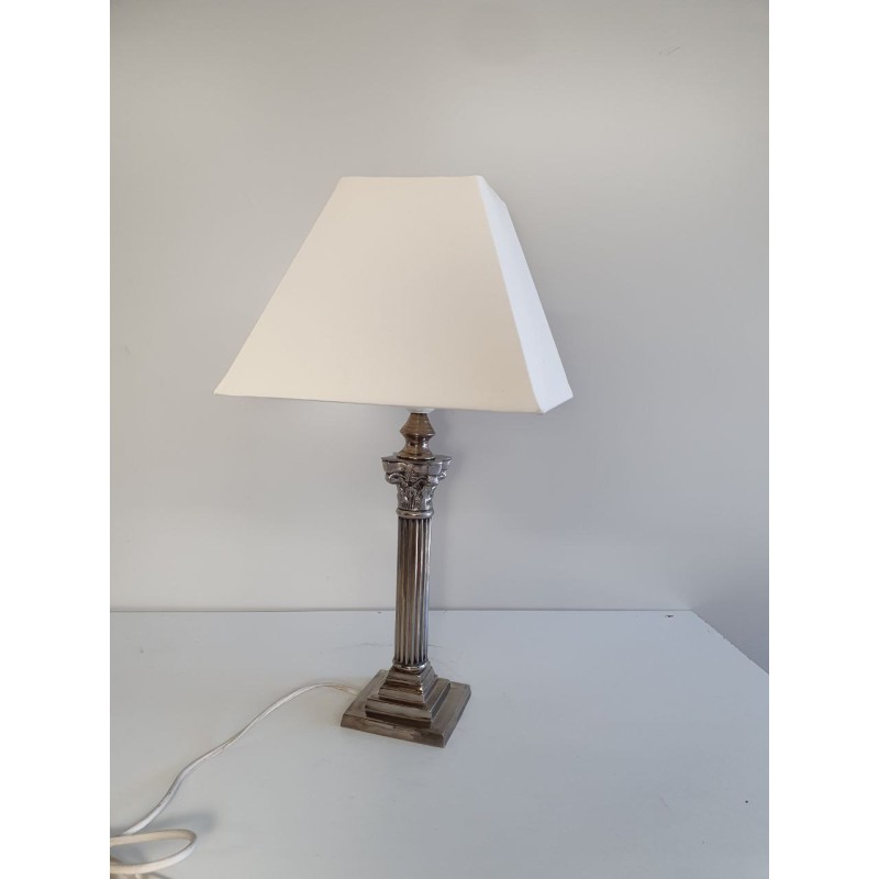 https://www.styles-interiors.ch/7777-thickbox/lampe-colonne-fer-v-pierre.jpg