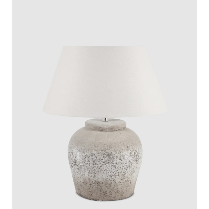 https://www.styles-interiors.ch/8320-thickbox/henley-lamp-base-large-with-henry-26-shade-ww.jpg